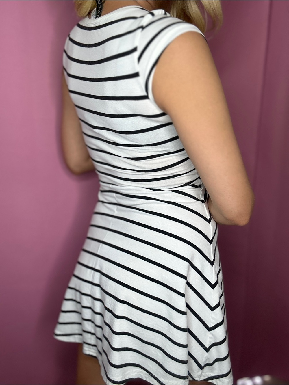 Divided White & Black Striped V-Neck Skater Dress - Picture 4 of 6